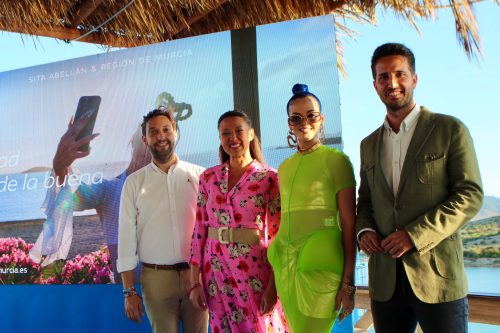 La Región lanza su campaña turística de verano bajo el lema ‘Felicidad de la buena’