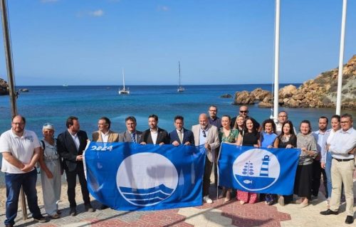 El puerto deportivo Juan Montiel y el Club Náutico de Águilas ya tienen su bandera azul
