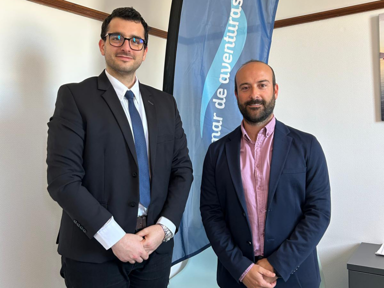 La Estación Náutica Costa Cálida firma un convenio con AJE para impulsar la formación y el networking empresarial