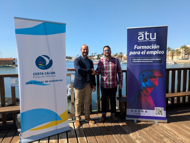La Costa Cálida apuesta por el turismo náutico con un acuerdo clave de formación