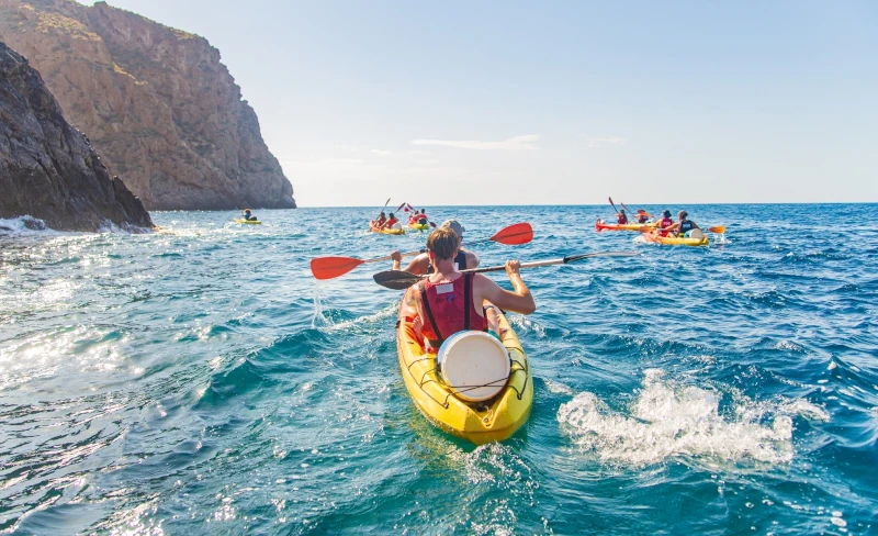 Excursión guiada en kayak con snorkel en Cabo Tiñoso (Cala Cerrada)